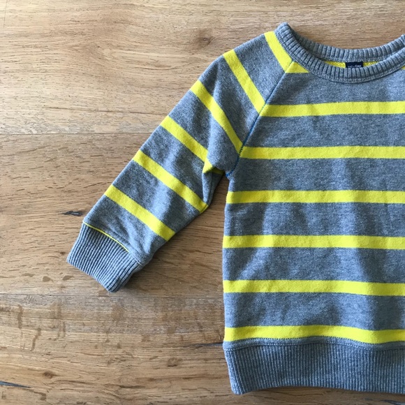 GAP Other - 🦊 NEW Gap Striped Sweatshirt